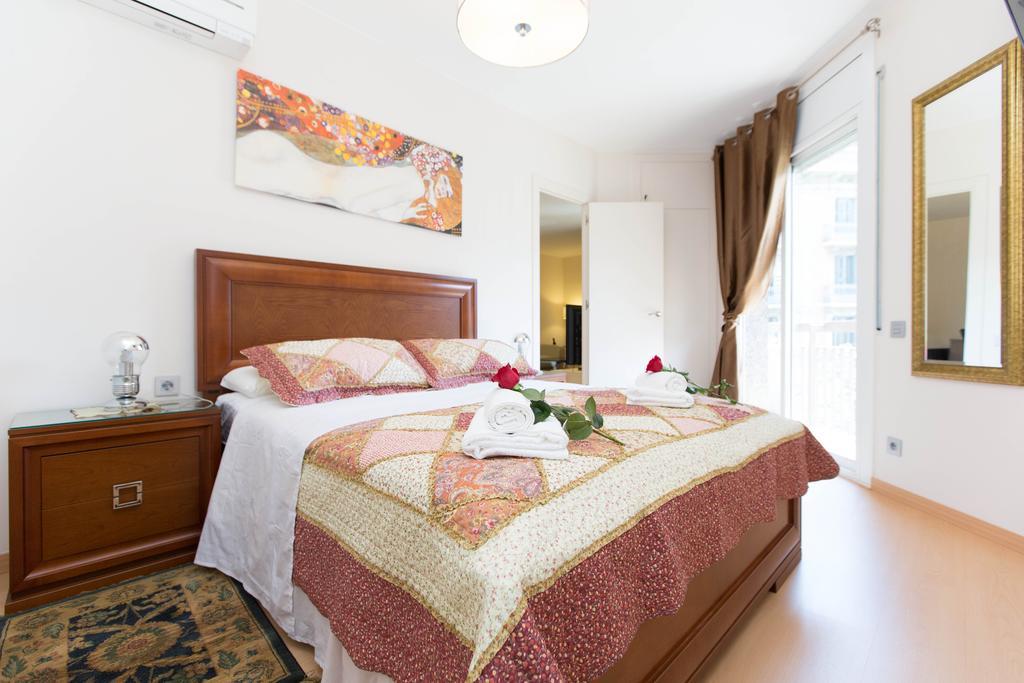 Stay Barcelona Central Apartments Exterior photo